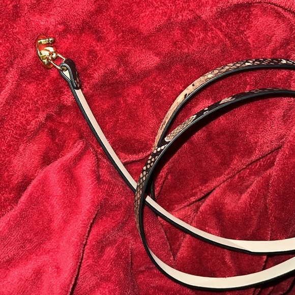 H&M Snakeskin faux leather slim belt - Picture 10 of 11